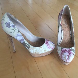 ALDO, FLORAL PRINT, CORK DETAIL SHOES, SZ. 8, NEW IN BOX